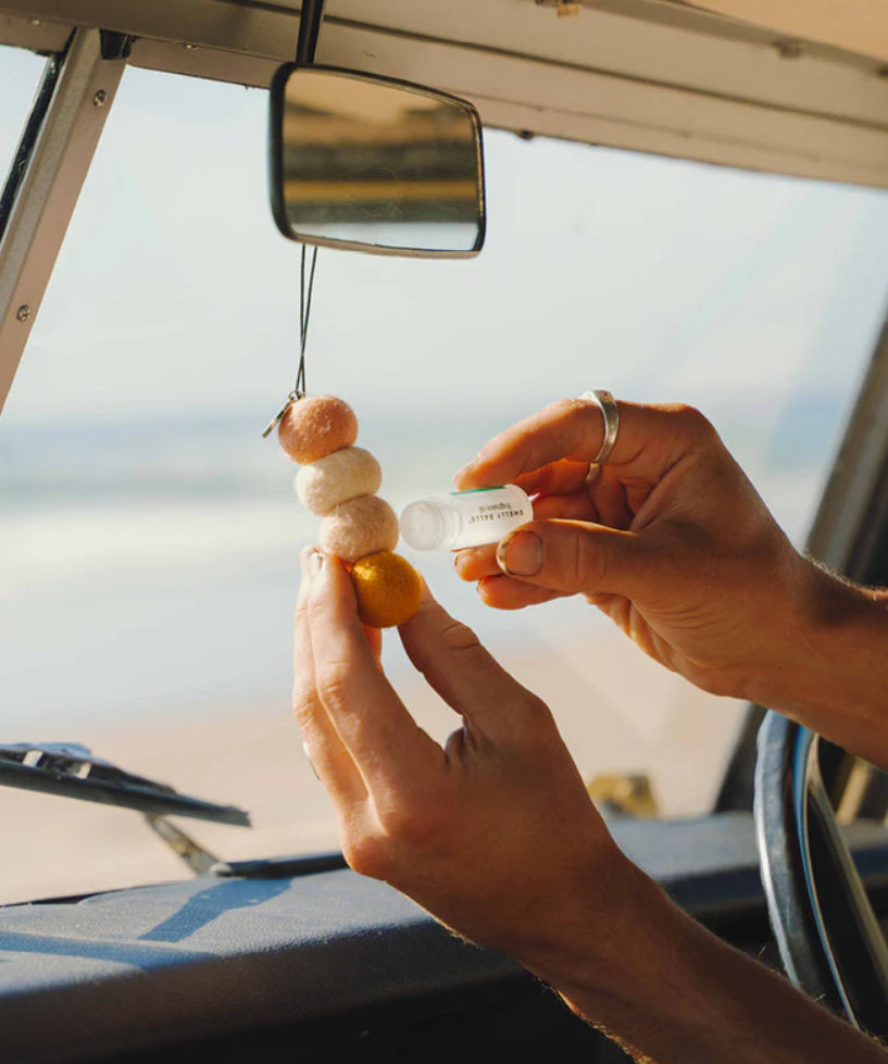 Sun Seeker Smelly Balls - Coconut & Lime