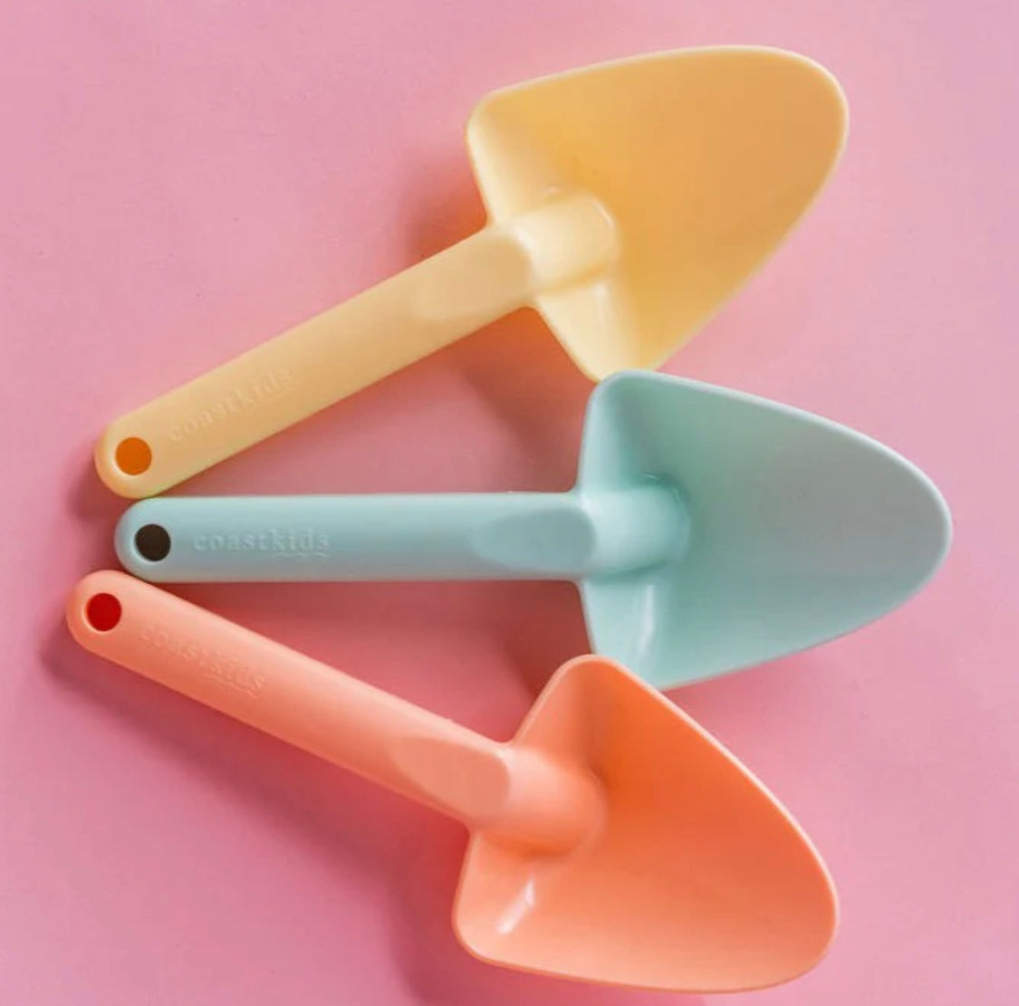 Little Diggers Beach Spade - Various Colours